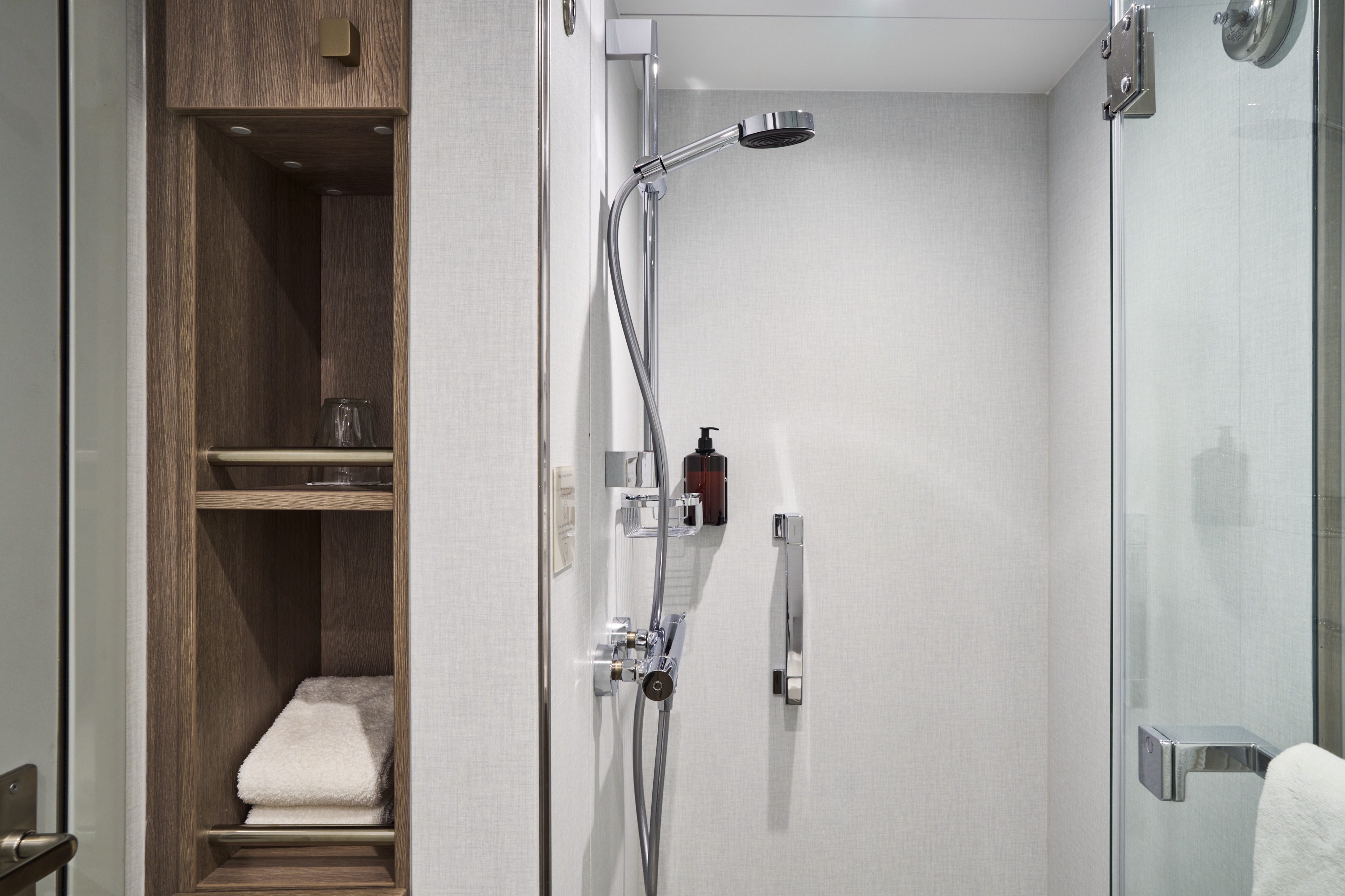 Deluxe Balcony Cabin